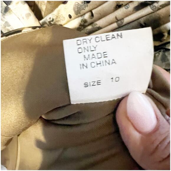 Tadashi Collection Animall Print Silk Pleated Faux Wrap Blouse Ruching Size 10 - Picture 13 of 13